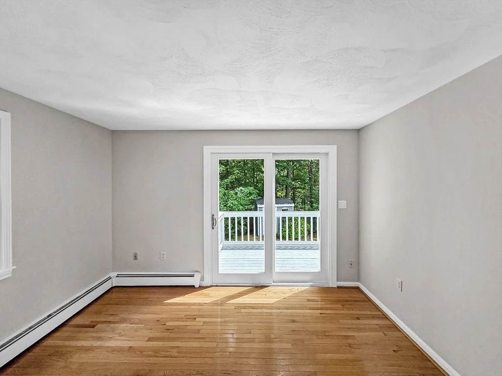 Photo of 21 Burnside Ln