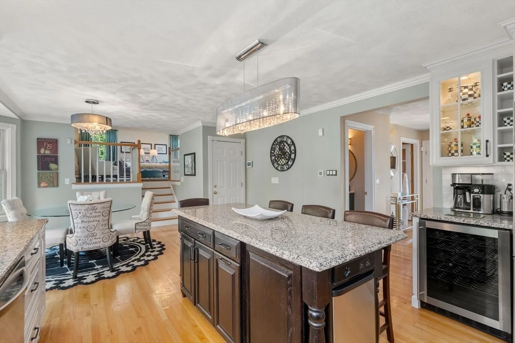 Photo of 4 Green Meadow Dr