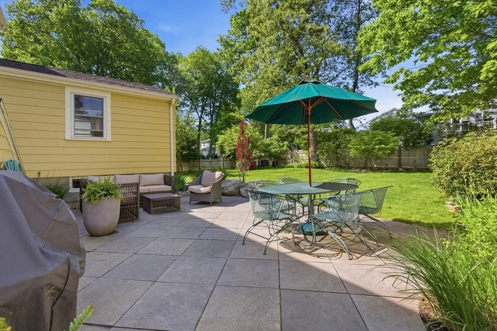 Photo of 430 High Rock Street