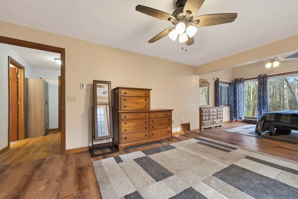 Photo of 156 Wales Rd