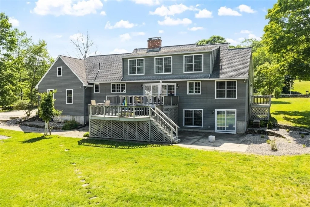 Photo of 61 Newcomb Rd