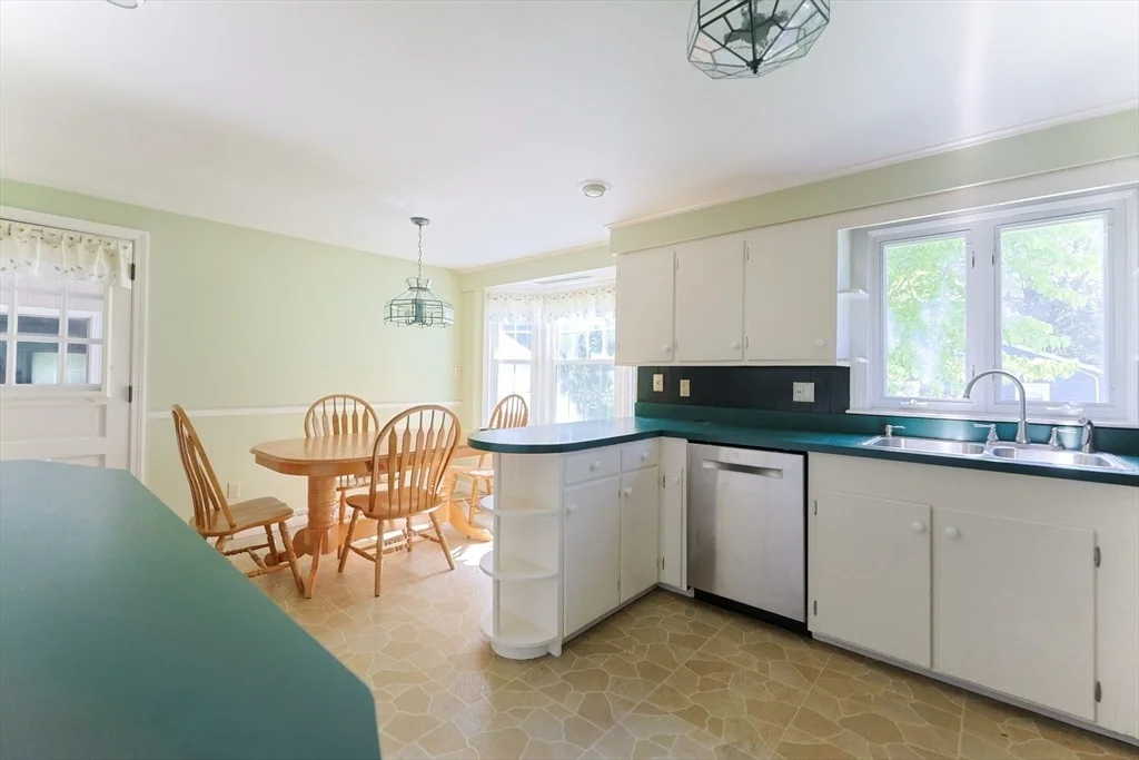 Photo of 50 Benjamin Dr