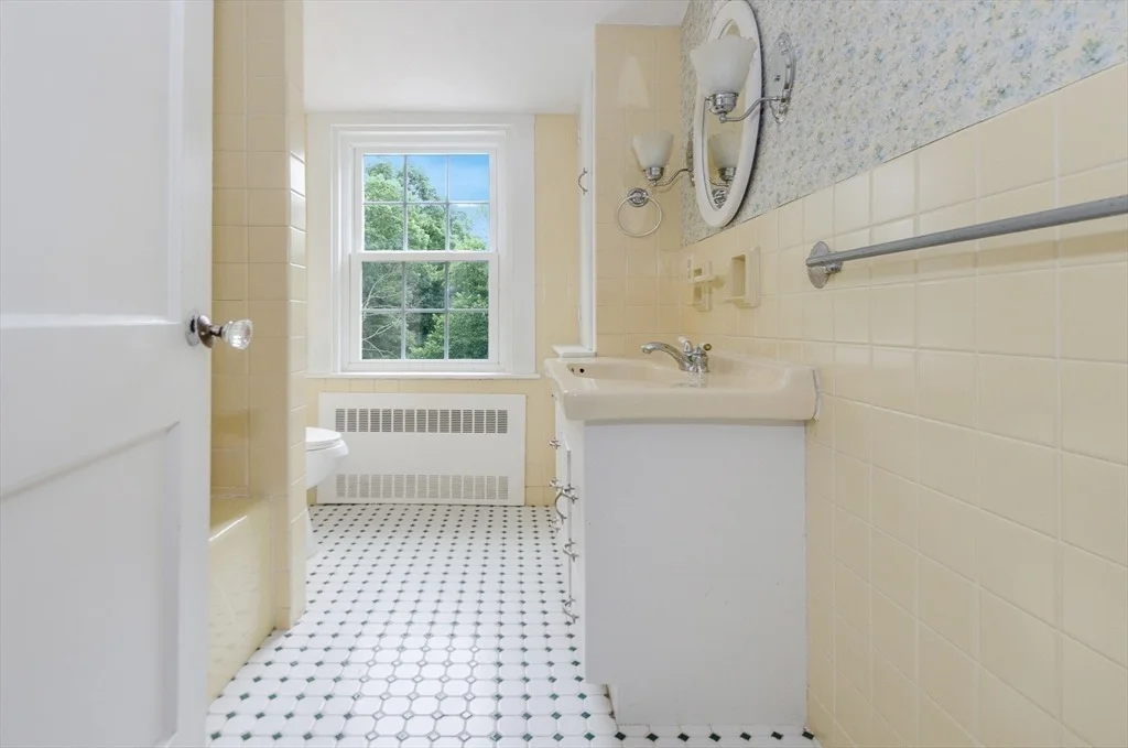 Photo of 334 High Street