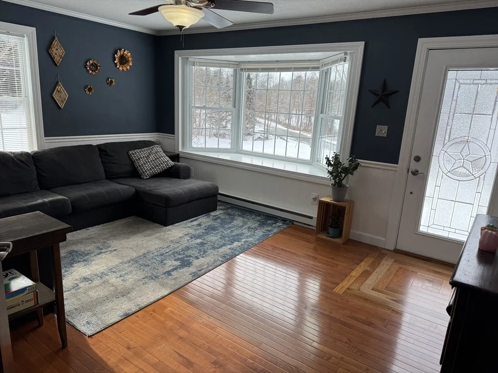 Photo of 31 Strowbridge Road