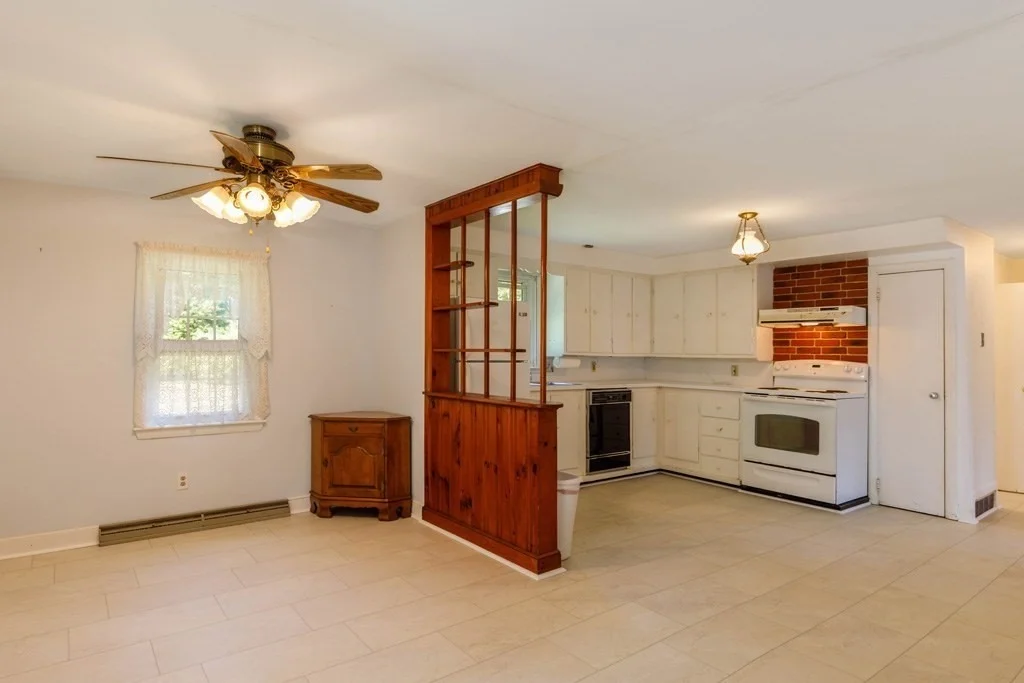Photo of 54 Putnam Lane