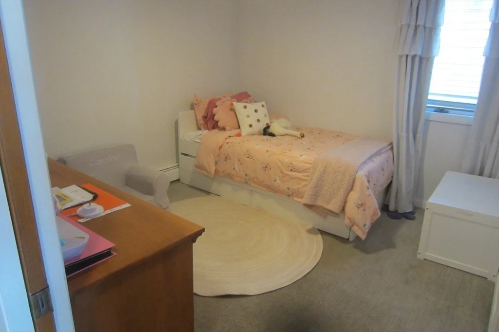 Photo of 302 Killdeer Rd