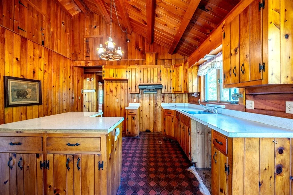 Photo of 712 Pine Hill Rd