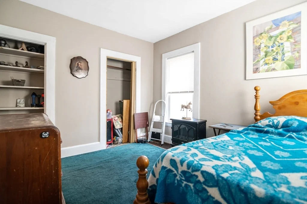 Photo of 385 Centre St