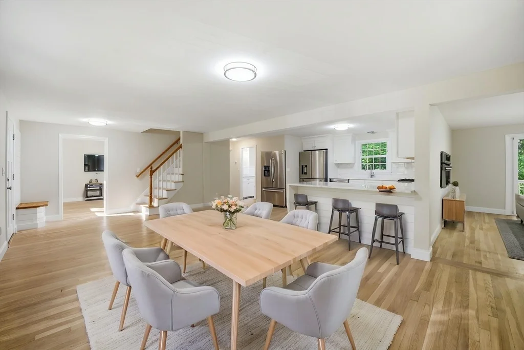Photo of 3 Jonathan Ln