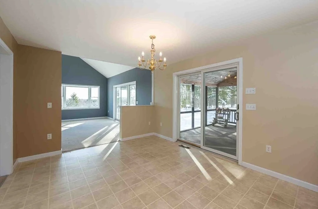 Photo of 37 Summer Hill Rd