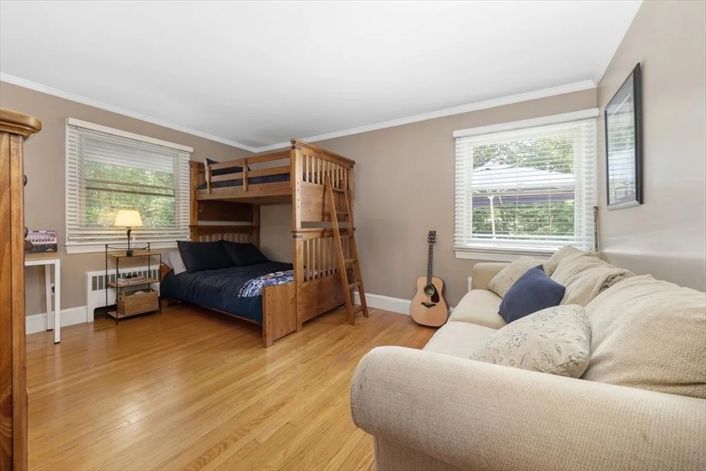 Photo of 12 Whitcomb Lane