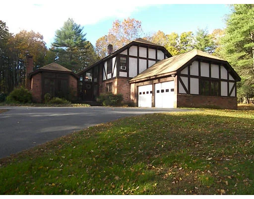 Photo of 17 Cold Spring Rd