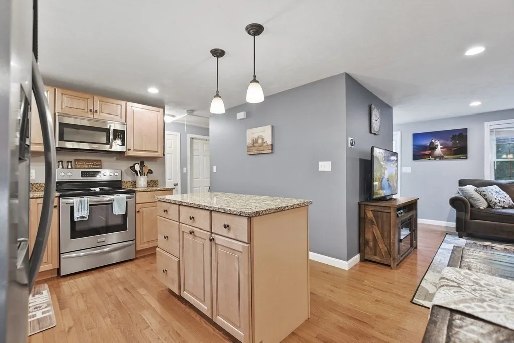 Photo of 33 Longley Rd