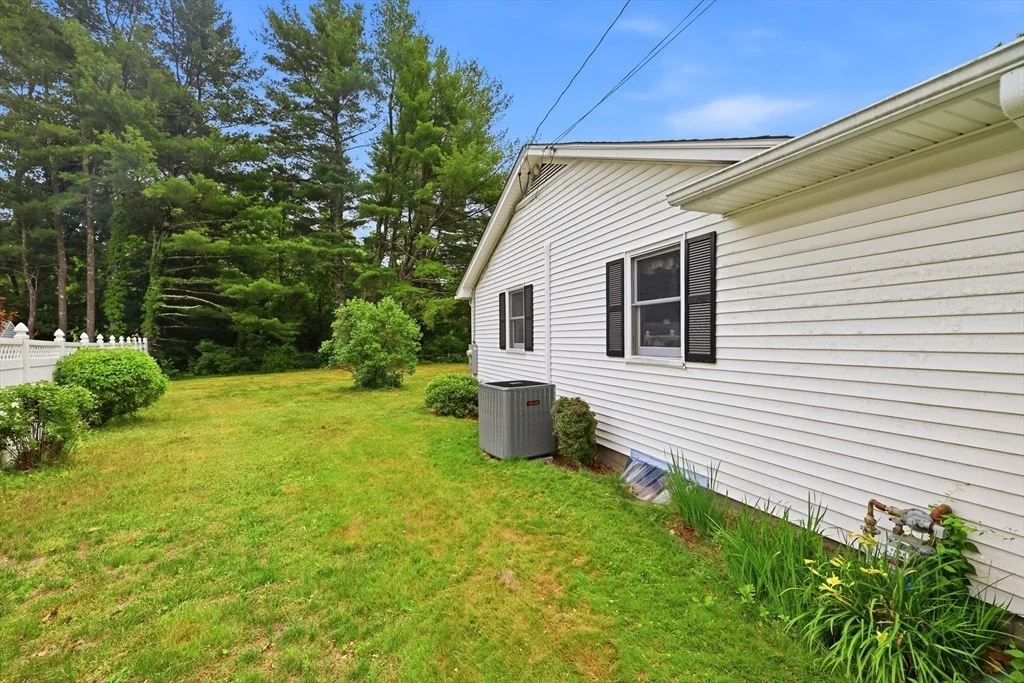 Photo of 48 Hickory Dr