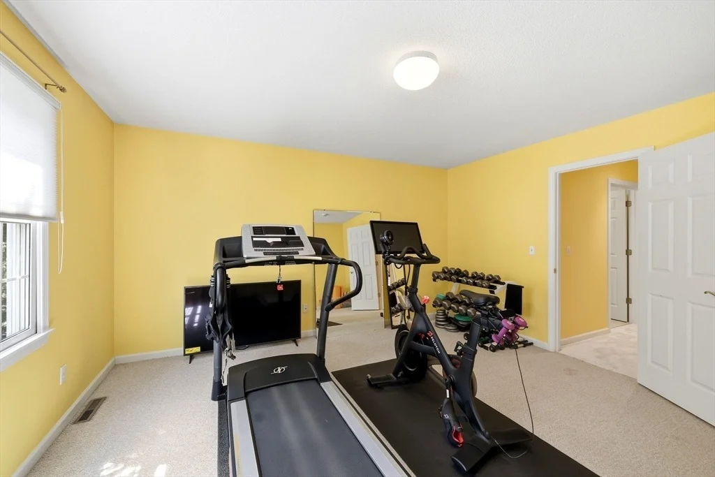 Photo of 8 Wintergreen Cir