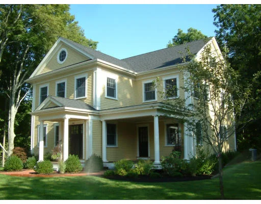 Photo of 388 Main Street