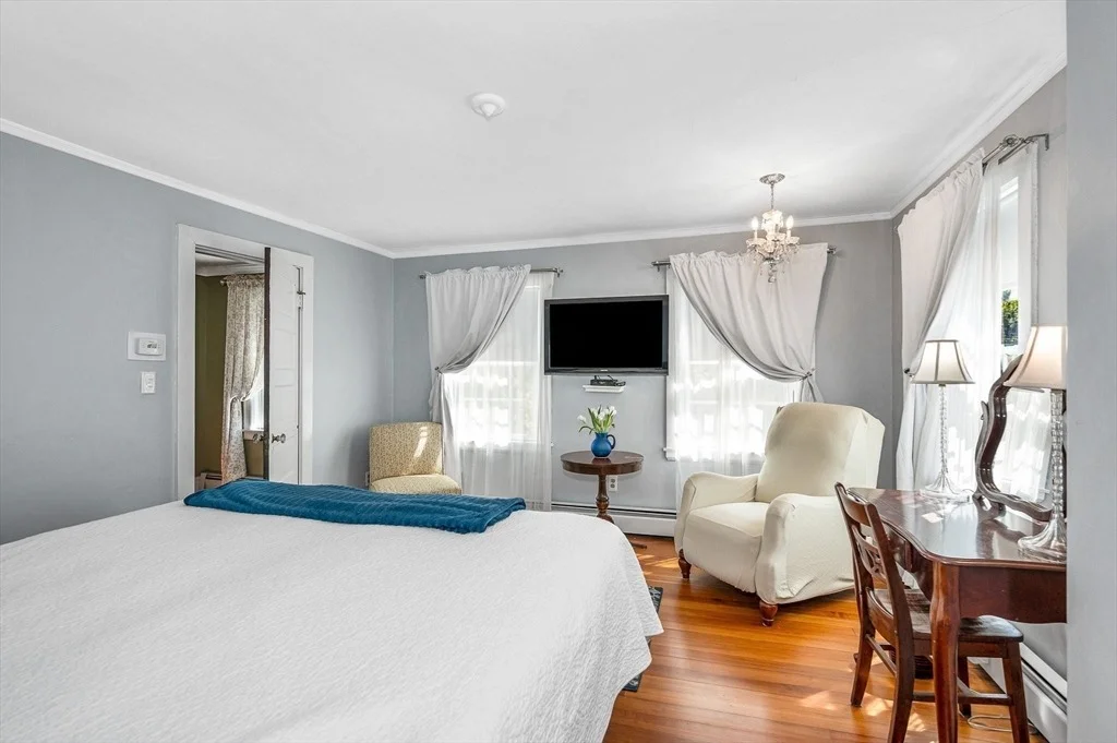 Photo of 30 Riverina Rd