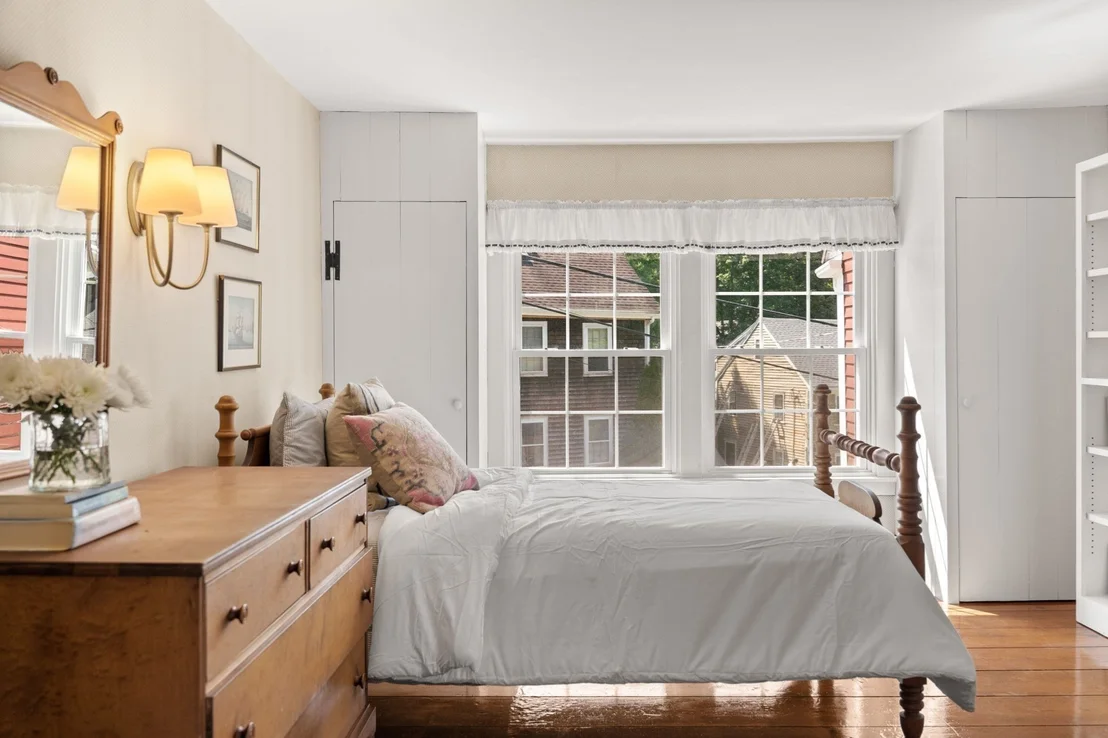 Photo of 25 Bennett St