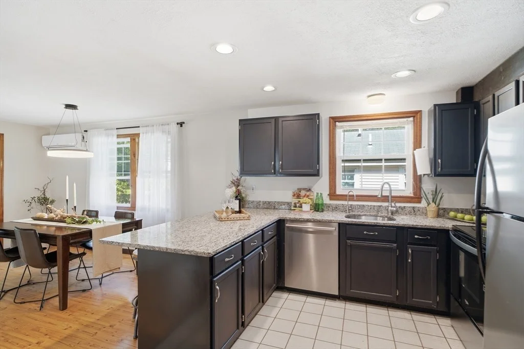 Photo of 34 Maple Rd