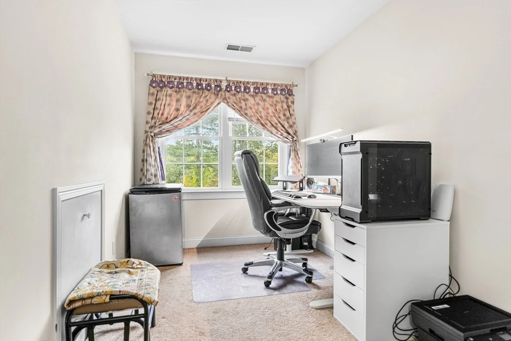 Photo of 71 Bay Path Rd