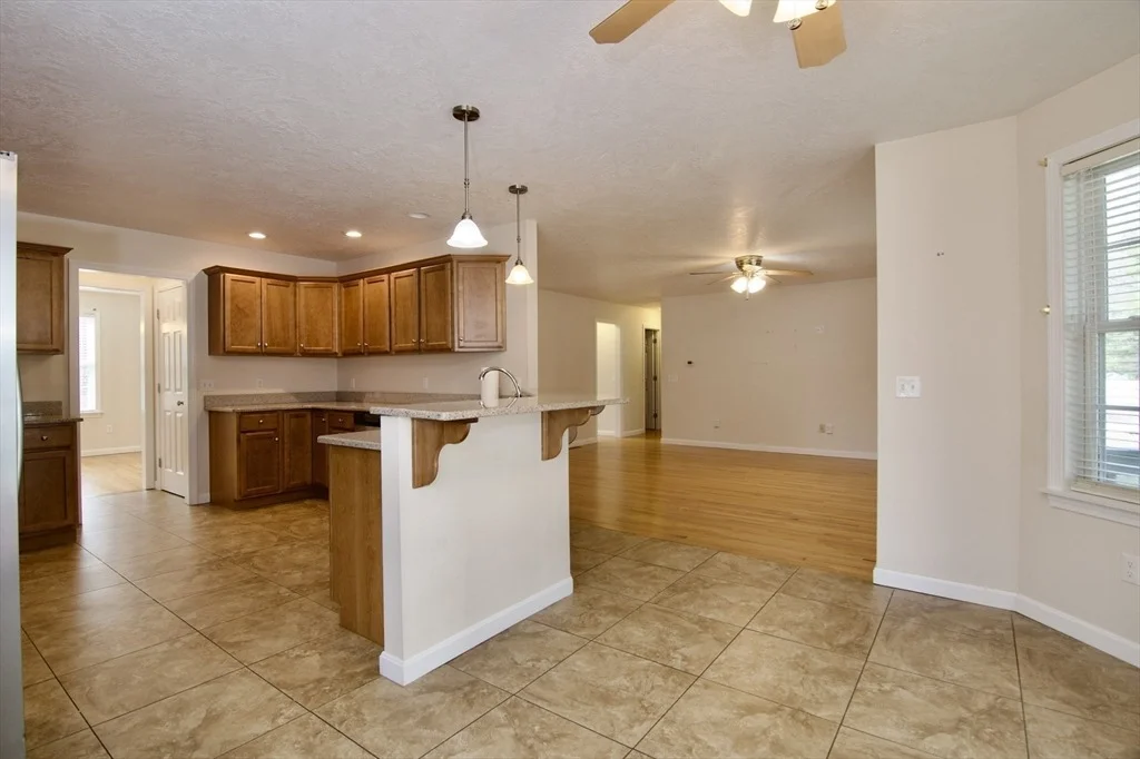 Photo of 114 Barrington Dr