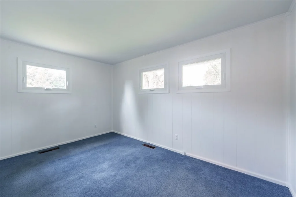 Photo of 24 Higgins St