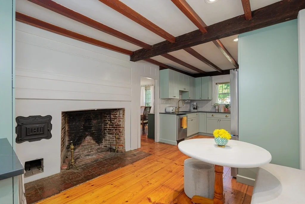 Photo of 129 Whitehall Rd