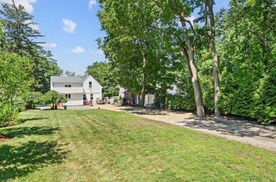 Photo of 91 Speen Street