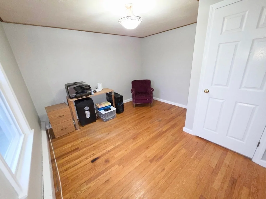 Photo of 417 River Rd