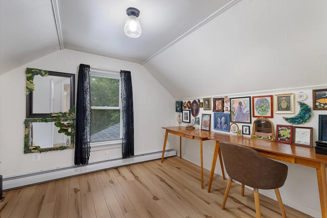 Photo of 75 Pequoig Ave