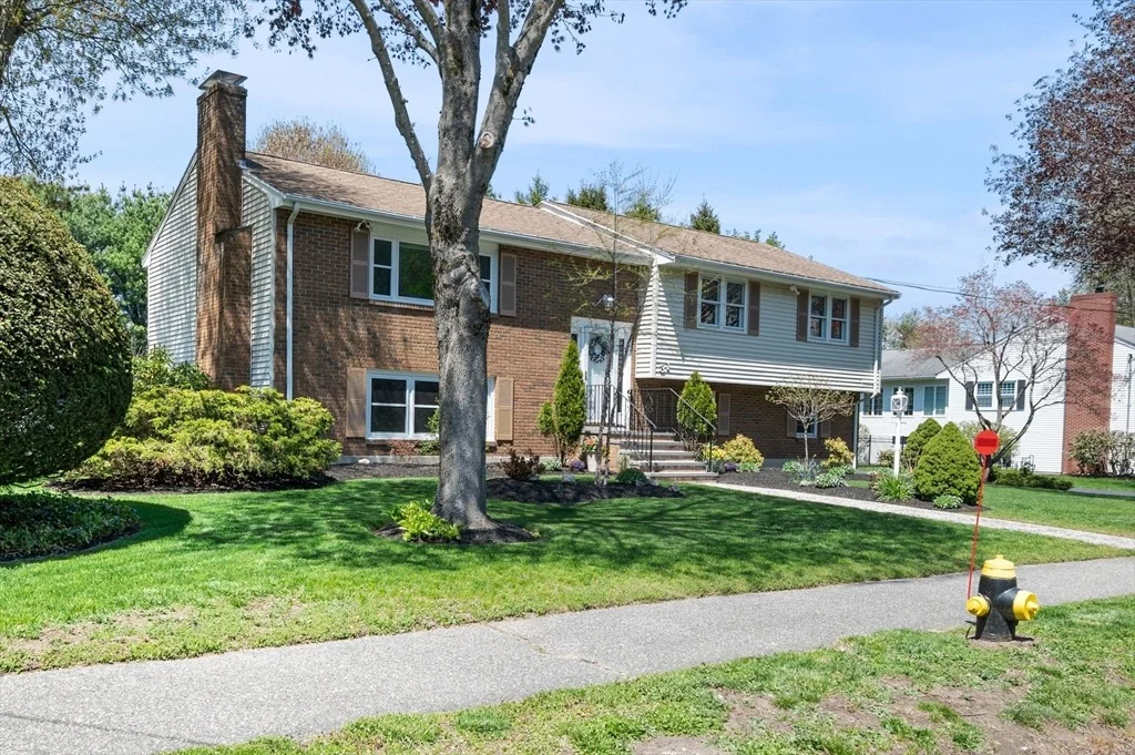 Photo of 31 Rustic Ln
