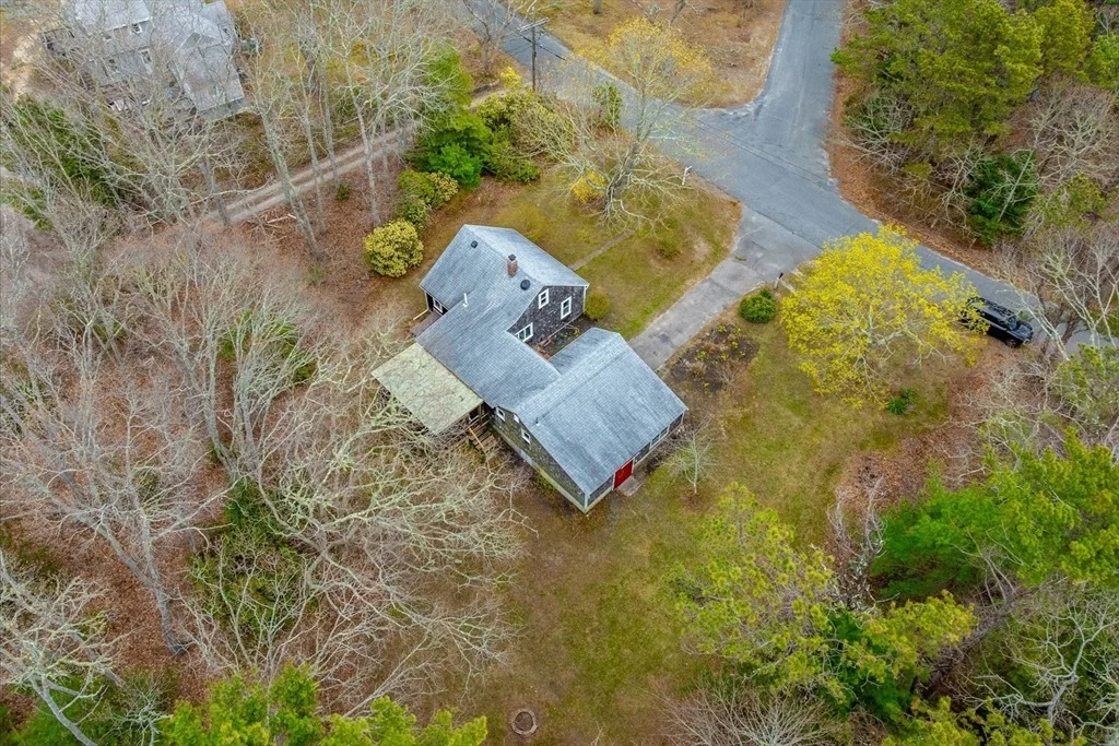 Photo of 61 Old Phinneys Ln