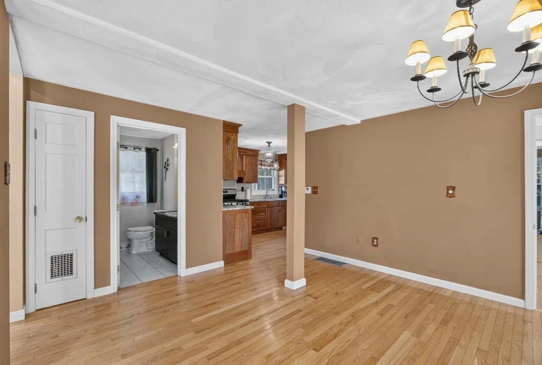 Photo of 6 Paddock Lane