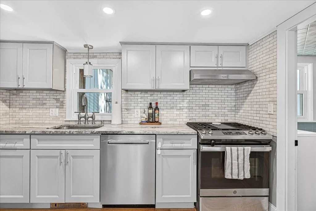 Photo of 72 Bonnie Brier Cir