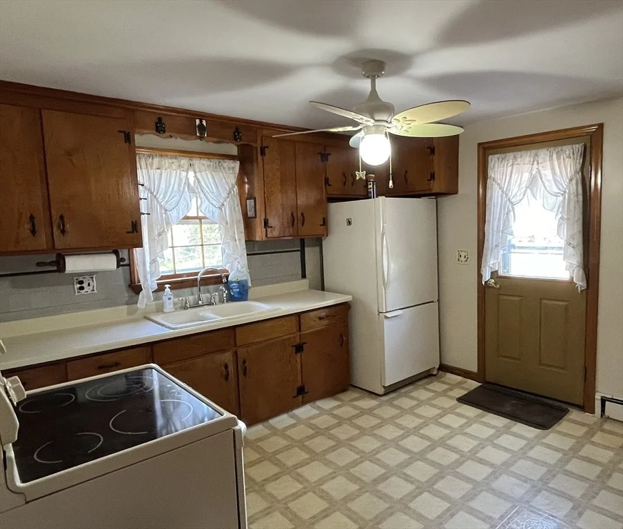Photo of 7 Brookside Drive