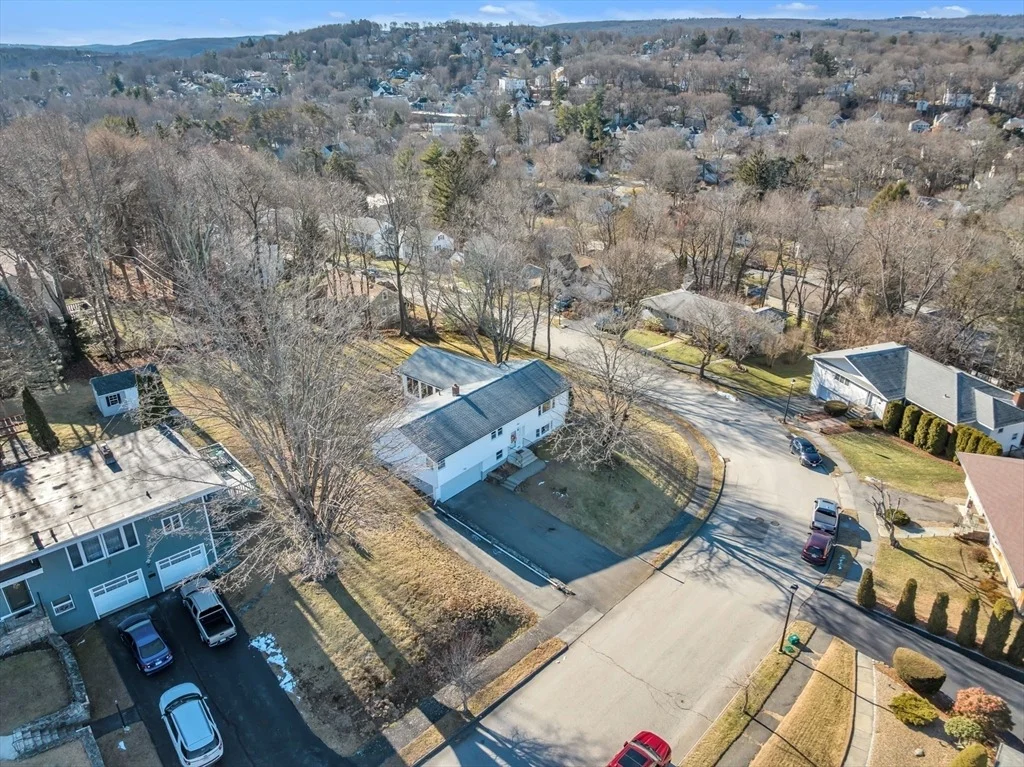 Photo of 132 Winifred Ave