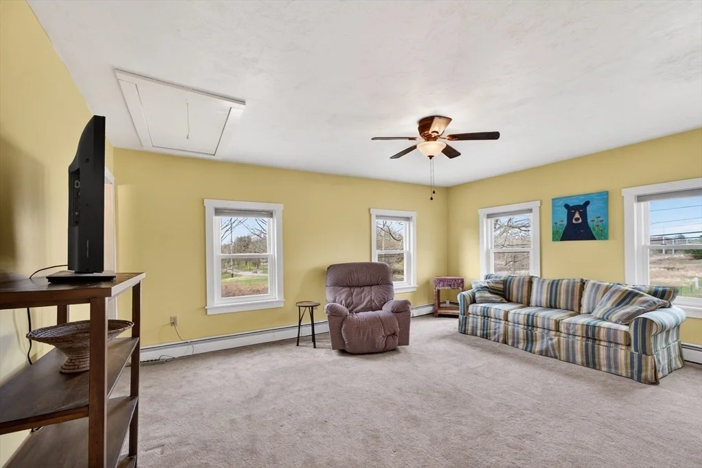 Photo of 47 Singletary Ave
