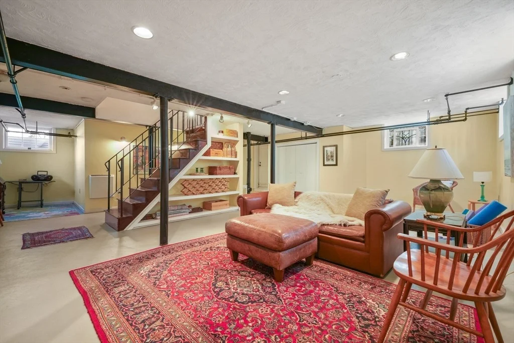 Photo of 329 Central Ave