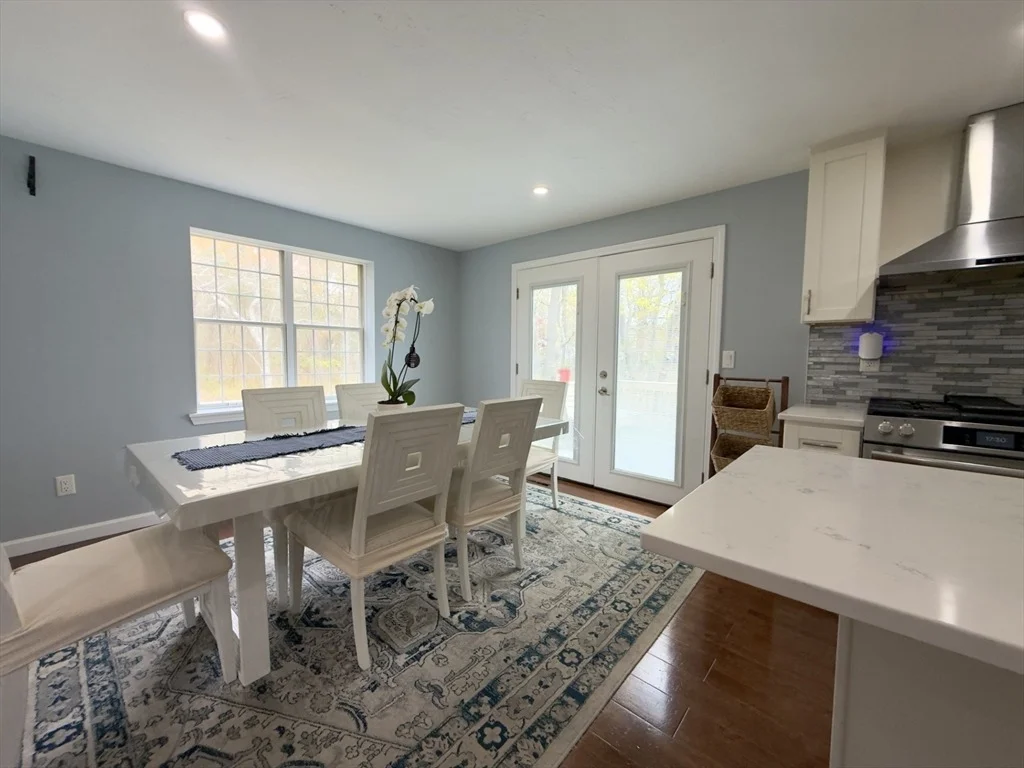 Photo of 184 Whitehall Way