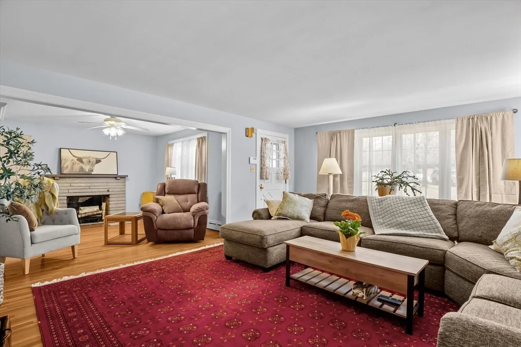 Photo of 535 High St