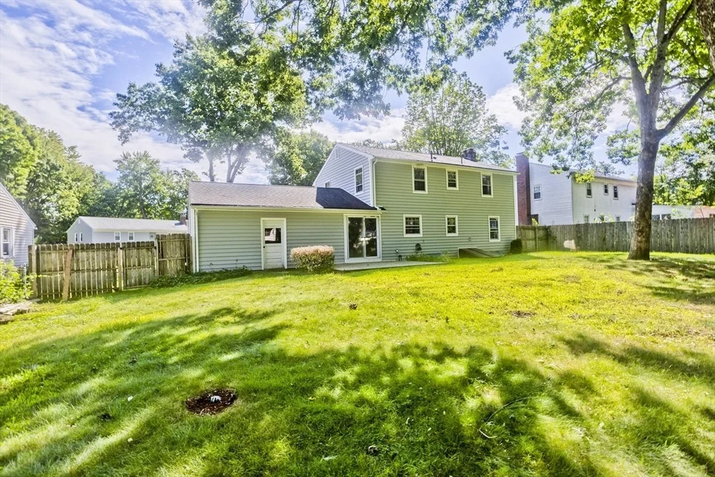 Photo of 50 Crystal Brook Dr