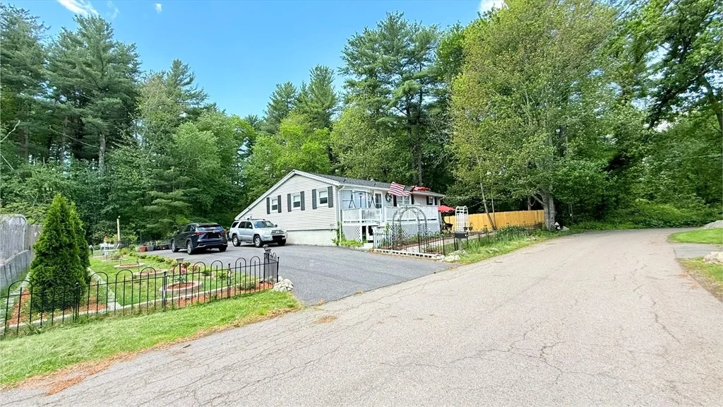 Photo of 9 Willow Rd
