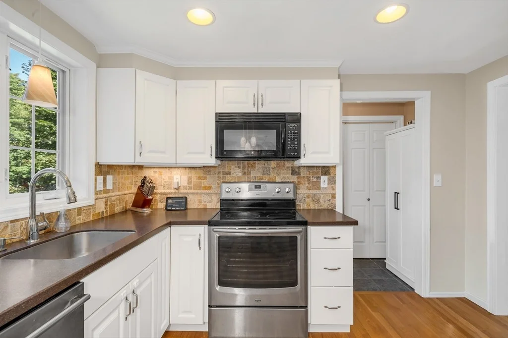 Photo of 104 Kimball Rd