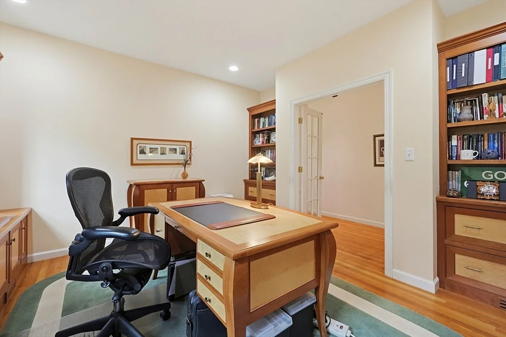 Photo of 10 Timber Ledge Drive