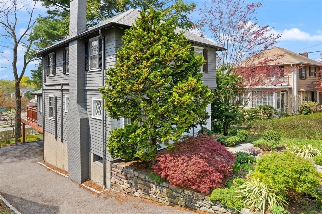 Photo of 9 Lewis Street