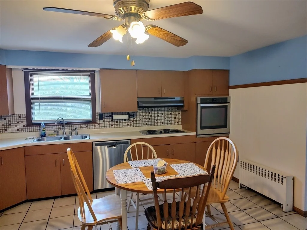 Photo of 370 Oneil Rd