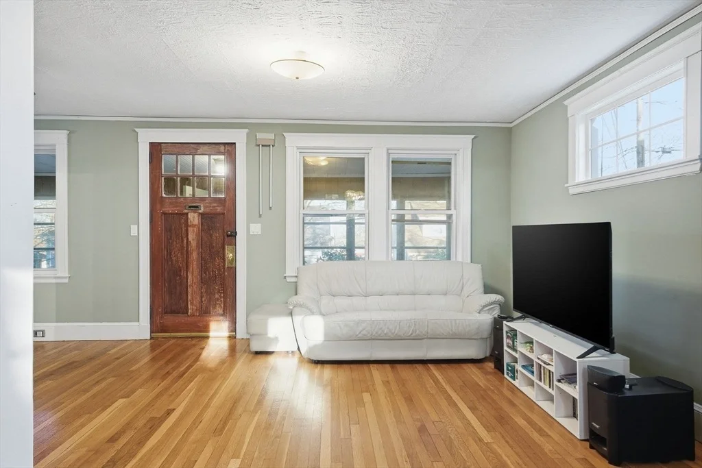 Photo of 169 Pine St