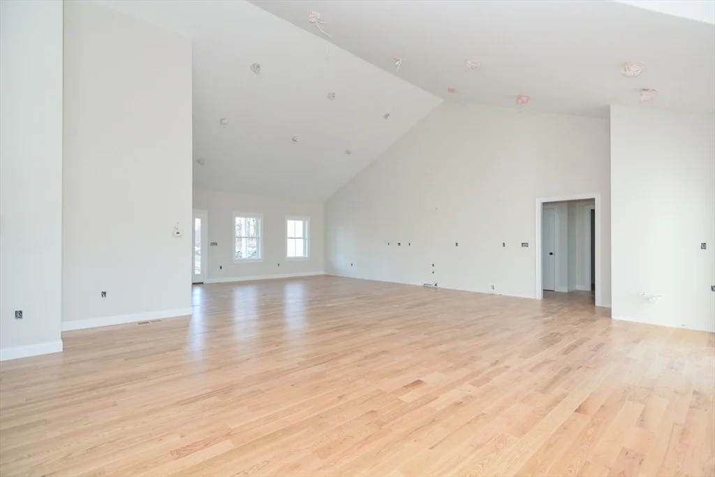 Photo of 364 Townsend Hill Rd