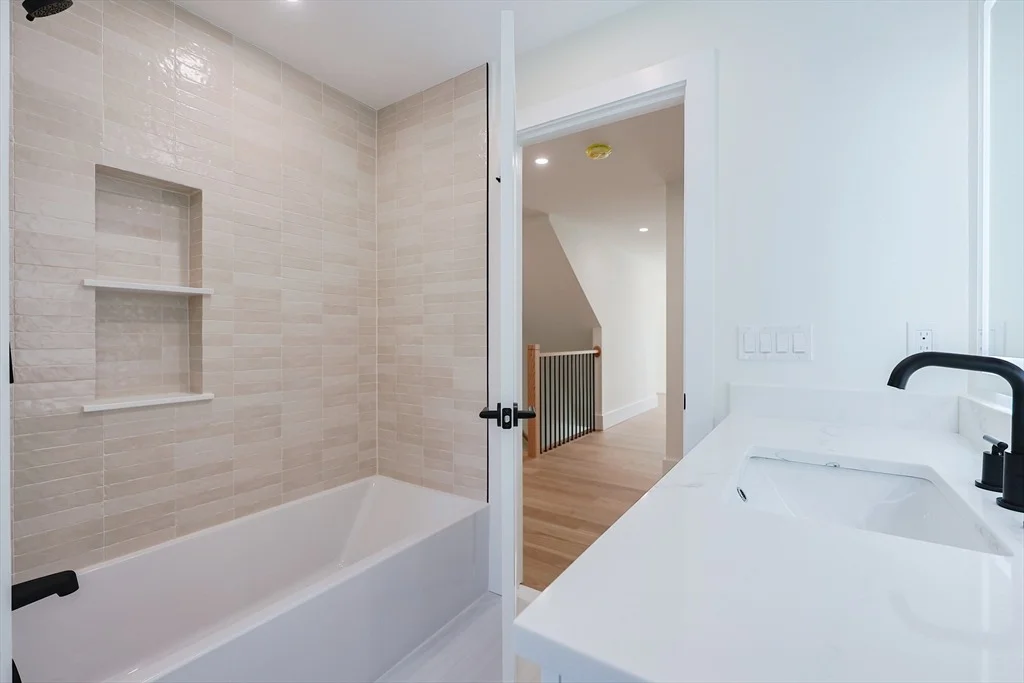 Photo of 5 Danforth Drive
