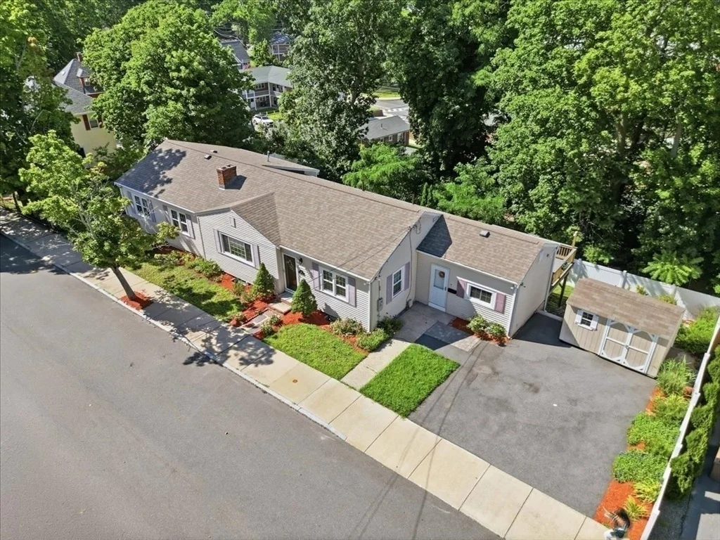 Photo of 73 Lanark Rd